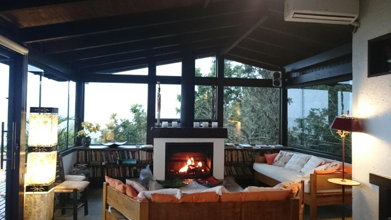 Villa La Roca House à Praia do Rosa Extérieur photo